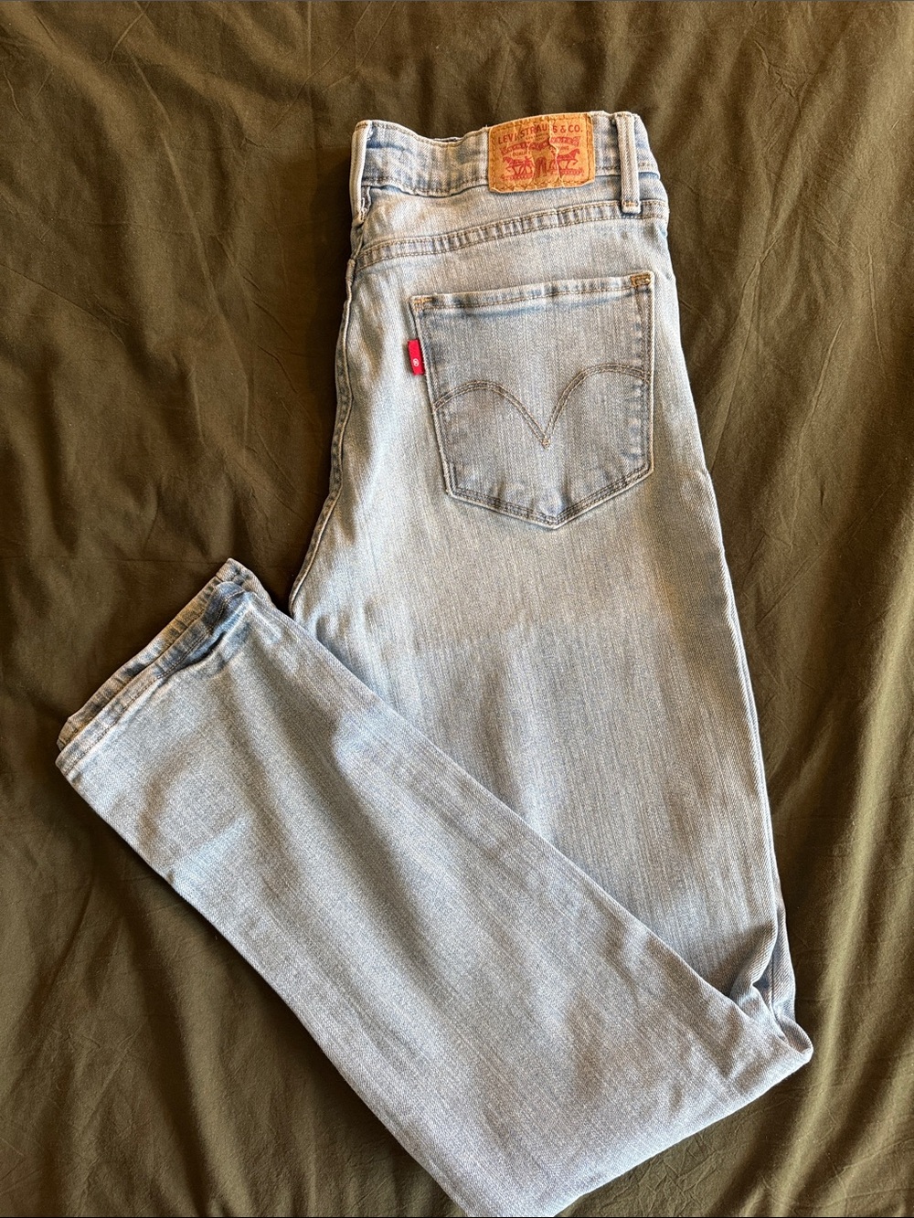 Levi's Women's Light Wash Skinny Jeans
